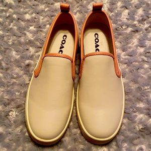Coach Shoes size 9B neutral fun colors Never worn